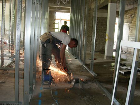 4 - Volles Tempo im Innenausbau  II