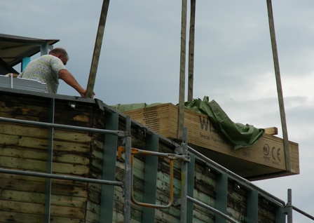 15 - Hallendach wird erneuert X